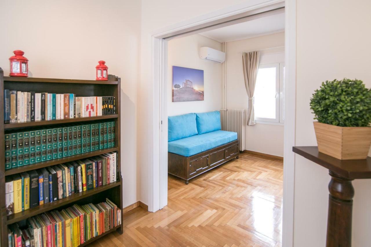 Ferienwohnung Magnificent Luxury Retrostyle Flat Acropolis View Athen Exterior foto