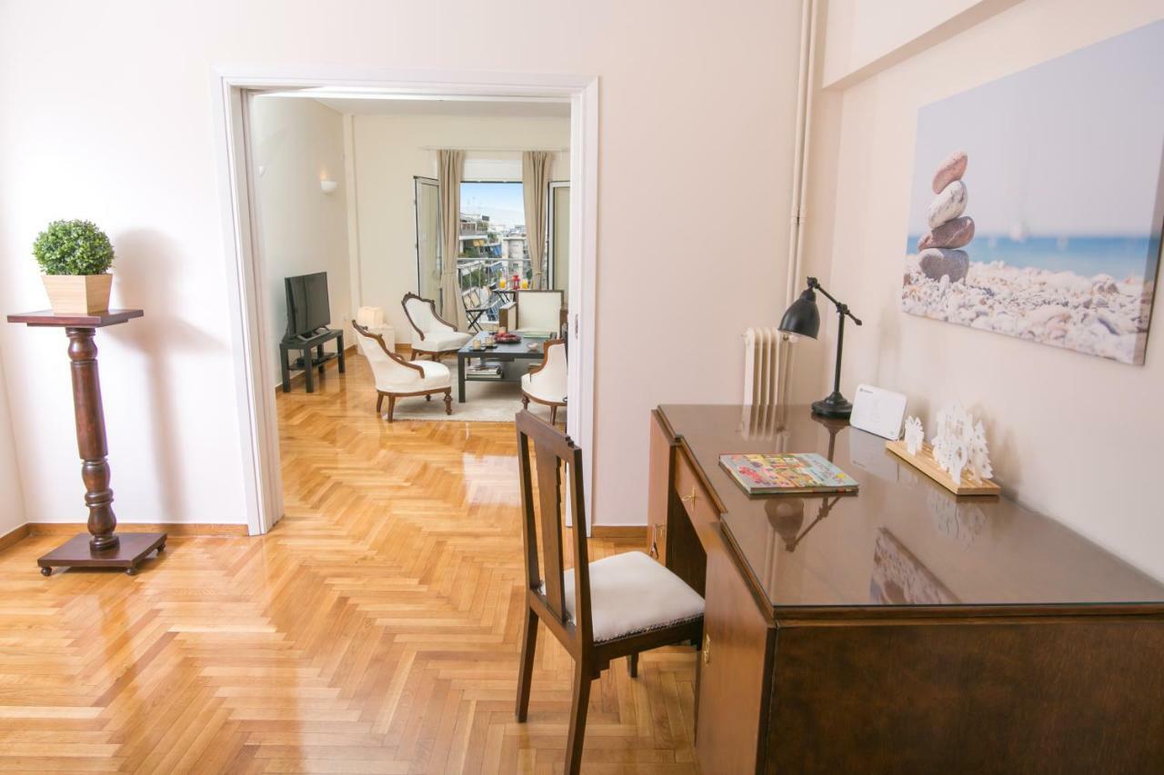 Ferienwohnung Magnificent Luxury Retrostyle Flat Acropolis View Athen Exterior foto