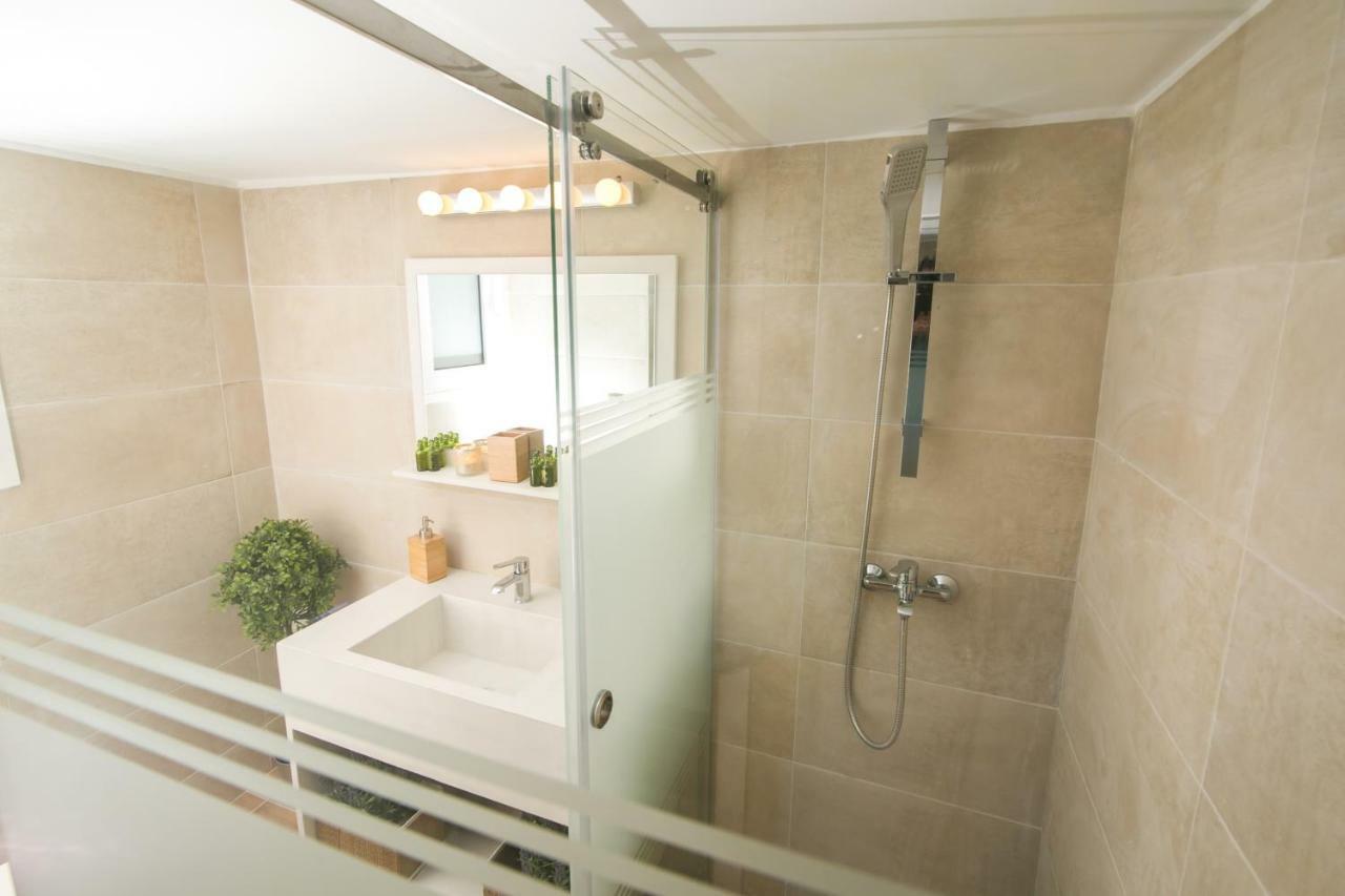 Ferienwohnung Magnificent Luxury Retrostyle Flat Acropolis View Athen Exterior foto